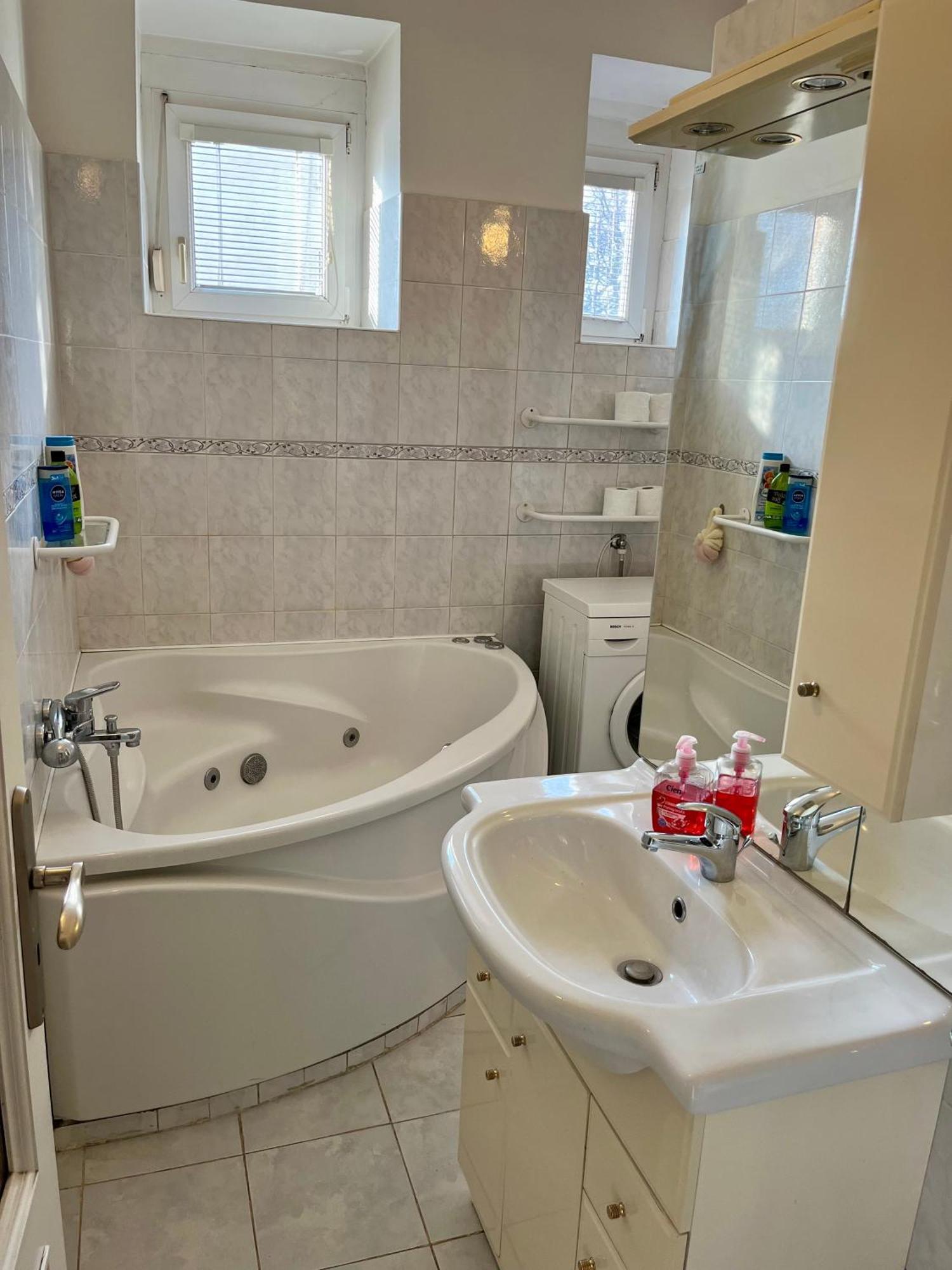 Victory Apartment براتسيلافا المظهر الخارجي الصورة